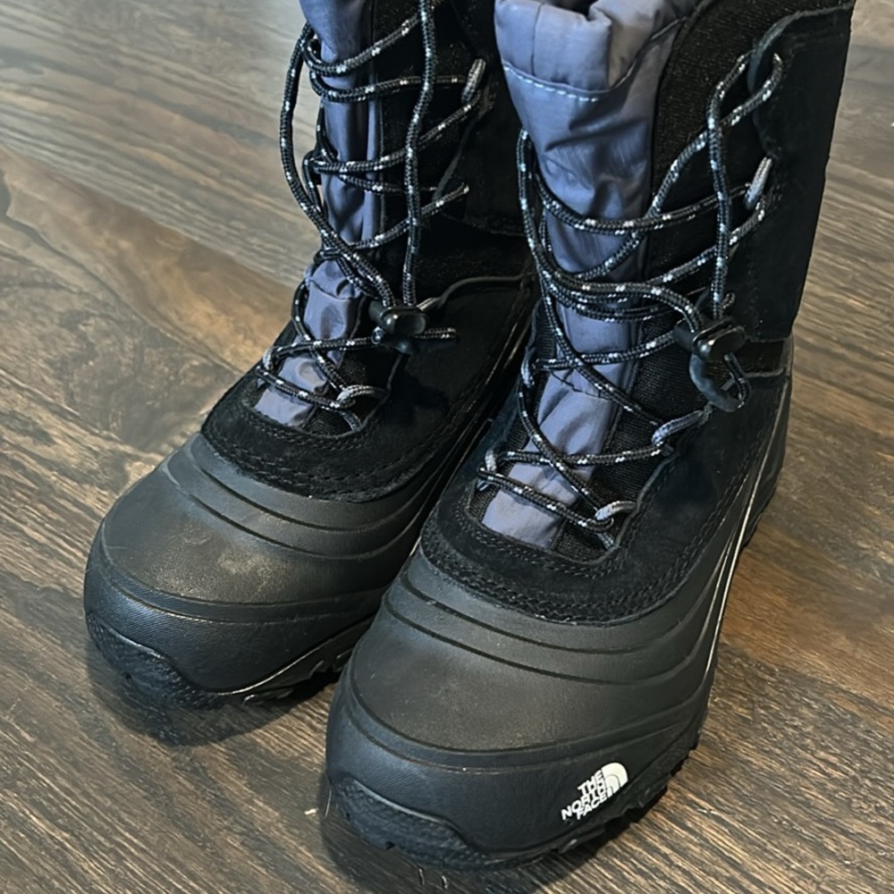 Brand new The North Face boots